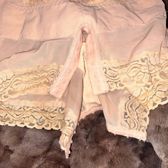 FOREVER FIRM Slimming and Shaping Girdles Buttock Lifter Short - Picture 6 of 8